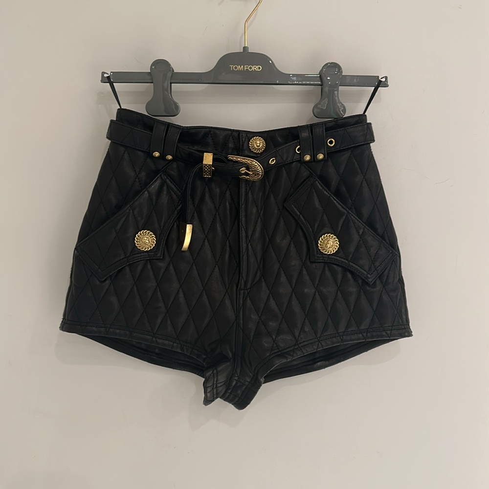 BALMAIN
Black Quilted Leather Shorts - Picture 3 of 10